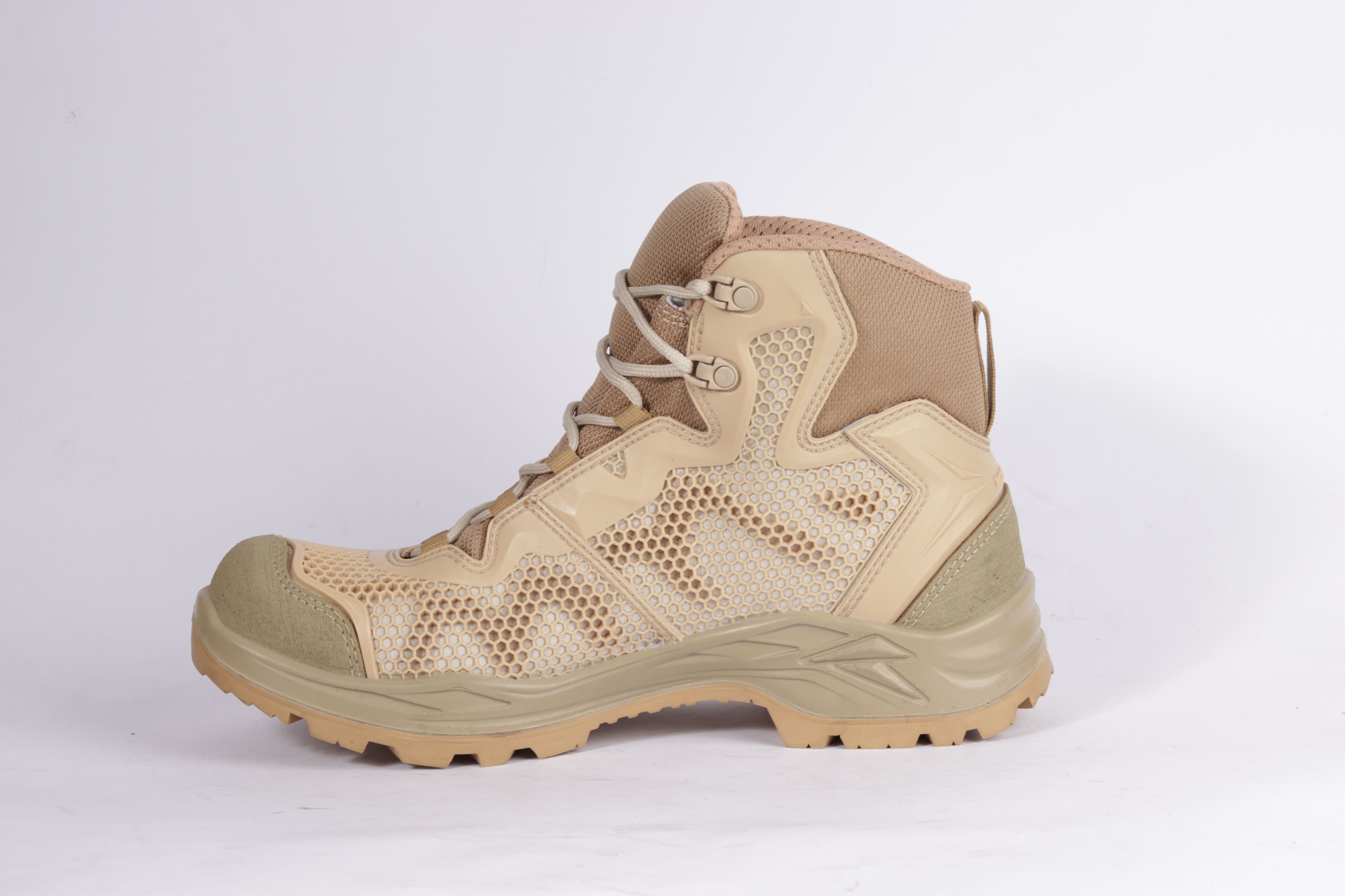Boots 4435 in desert von TALAN